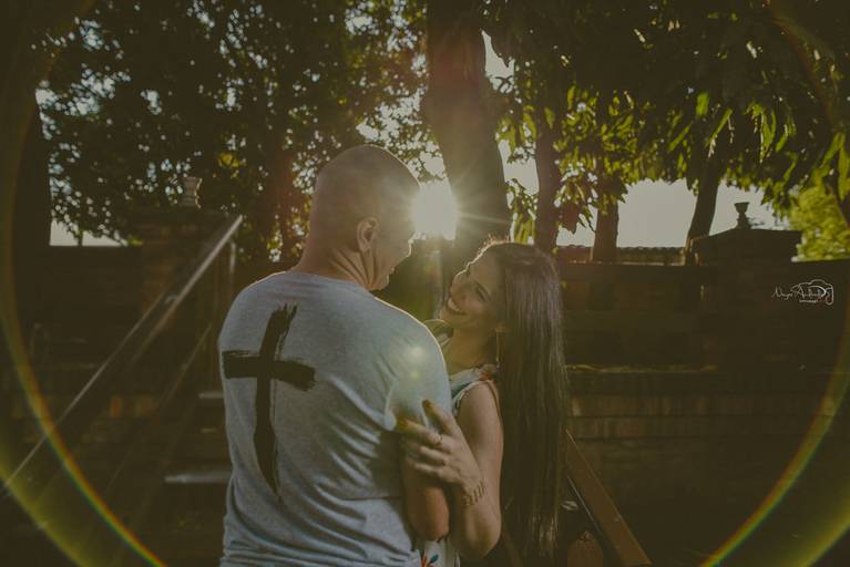 Fotografao Nayara Andrade do litoral de Sao Paulo em Santos com selo top of mind em qualidade premios internacionais fotografa mais premiada da regiao e mais bem conceituada entre os clientes e critica arte e sensibilidade em fotografias unicas