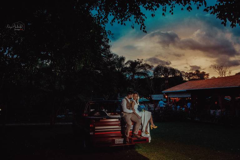 Fotografao Nayara Andrade do litoral de Sao Paulo em Santos com selo top of mind em qualidade premios internacionais fotografa mais premiada da regiao e mais bem conceituada entre os clientes e critica arte e sensibilidade em fotografias unicas