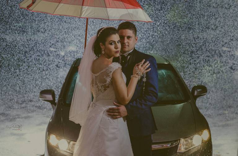 Fotografa de cassamentos premiada internacionalmente. Fotografa de sentimentos verdadeiros. FOtografia de casamento com arte. Portfolio de fotografa premiada.