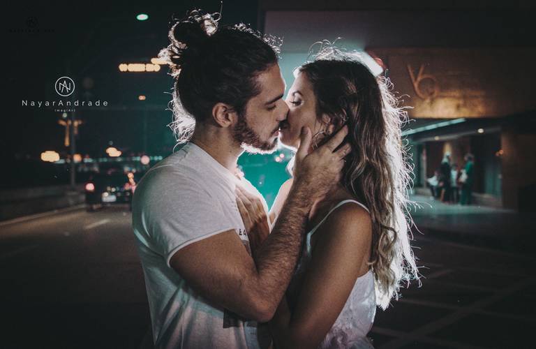 Fotografao Nayara Andrade do litoral de Sao Paulo em Santos com selo top of mind em qualidade premios internacionais fotografa mais premiada da regiao e mais bem conceituada entre os clientes e critica arte e sensibilidade em fotografias unicas