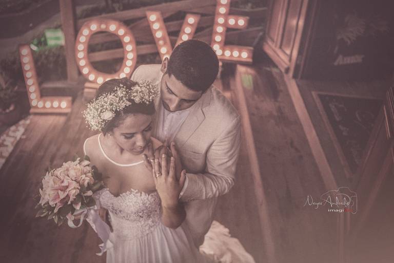 Fotografa de cassamentos premiada internacionalmente. Fotografa de sentimentos verdadeiros. FOtografia de casamento com arte. Portfolio de fotografa premiada.