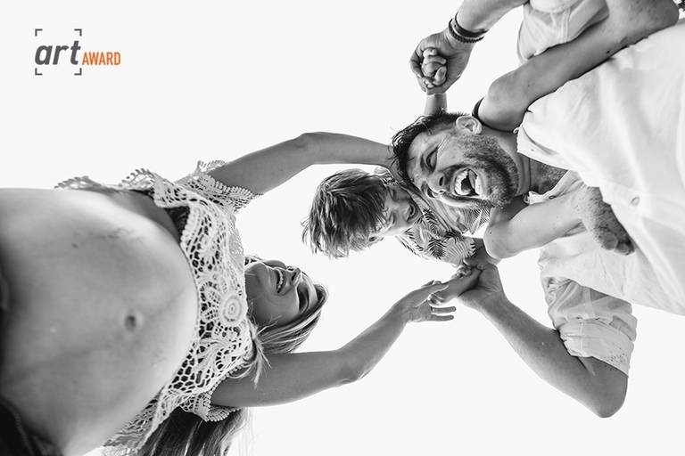 Nayara Andrade meninanay fotografa premiada uma das fotografas mais premiadas do mundo da baixada santista santos sao paulo fotografa de casamento e familia 