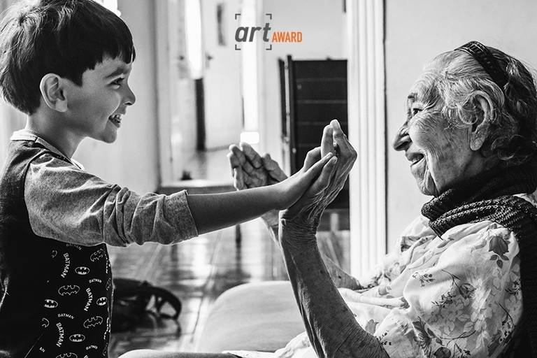 Nayara Andrade meninanay fotografa premiada uma das fotografas mais premiadas do mundo da baixada santista santos sao paulo fotografa de casamento e familia 
