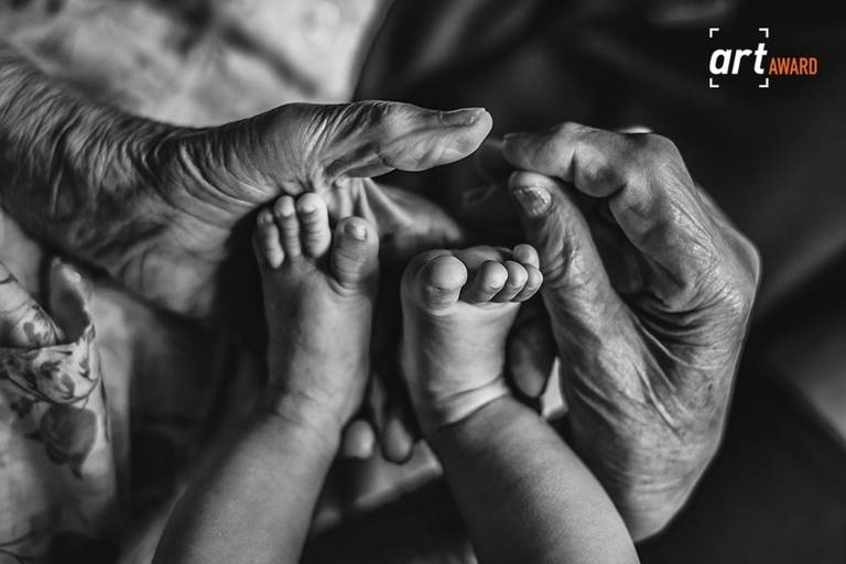 Fotografa de santos na baixada santista mais premiada da regiao com premios internacionais em fotografia de casamento. Melhor fotografa de santos com premios internacionais Uma das fotografas mais premiadas do mundo meninanay
