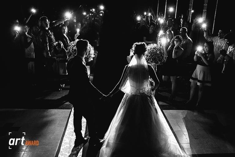 Fotografofotografa mais premiada da baixada santista santos sao vicente e praia grande com fotografias impactantes e sensiveis. Fotografa representante da região no país e no mundo.