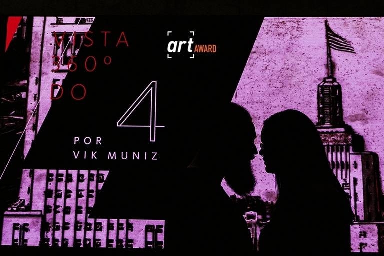 Fotografa de santos na baixada santista mais premiada da regiao com premios internacionais em fotografia de casamento. Melhor fotografa de santos com premios internacionais 