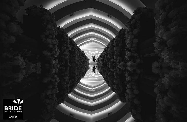 Empresa de santos mais premiada internacionalmente por qualidade artística e conceitual em fotografia de casamento.