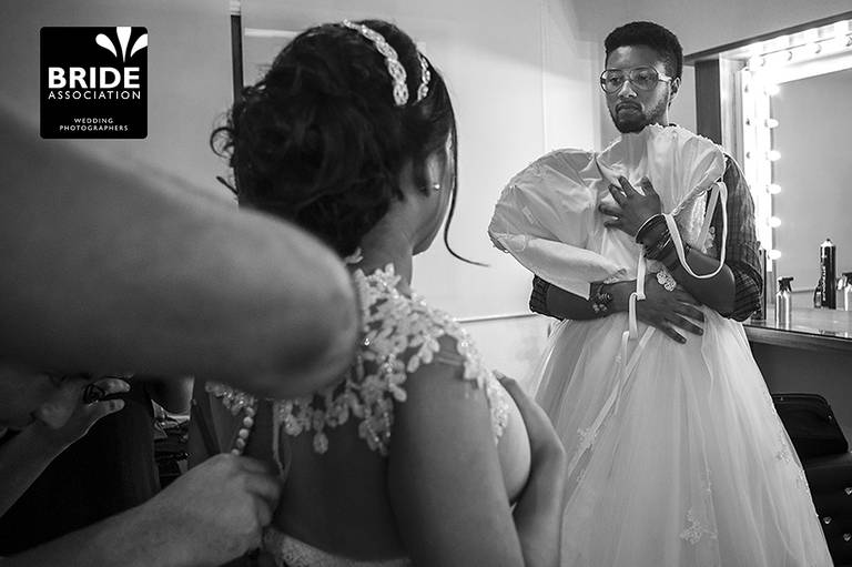 Fotografa de santos na baixada santista mais premiada da regiao com premios internacionais em fotografia de casamento. Melhor fotografa de santos com premios internacionais 