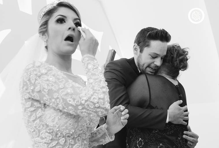 Fotografofotografa mais premiada da baixada santista santos sao vicente e praia grande com fotografias impactantes e sensiveis. Fotografa representante da região no país e no mundo.