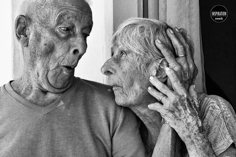 Fotografofotografa mais premiada da baixada santista santos sao vicente e praia grande com fotografias impactantes e sensiveis. Fotografa representante da região no país e no mundo.