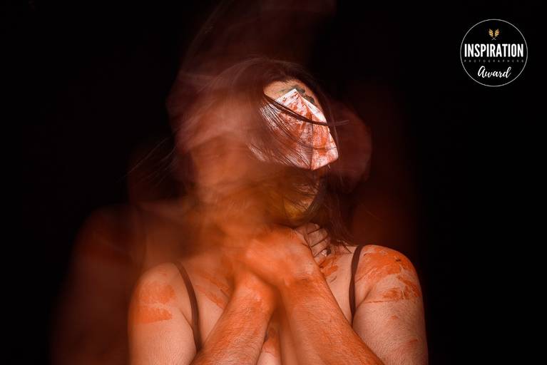 Uma das fotografas mais prmiadas do mundo Nayara Andrade é especialista em fotografia de pessoas seja retrato, casamentos, corporativos ou comemoracoes. Estilo unico com luz artistica  a fotografa de Santos Sao Paulo é destaque em territorio nacional 