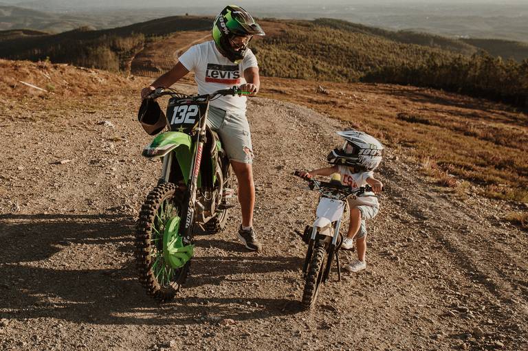 melhores fotografos de aveiro; top 10 fotografos de família de aveiro; melhores fotografias de família; daniel lobo fotografia; família; crianças; bebés; gravida; sessão de familia; sessão de gravidez; sessão crianças