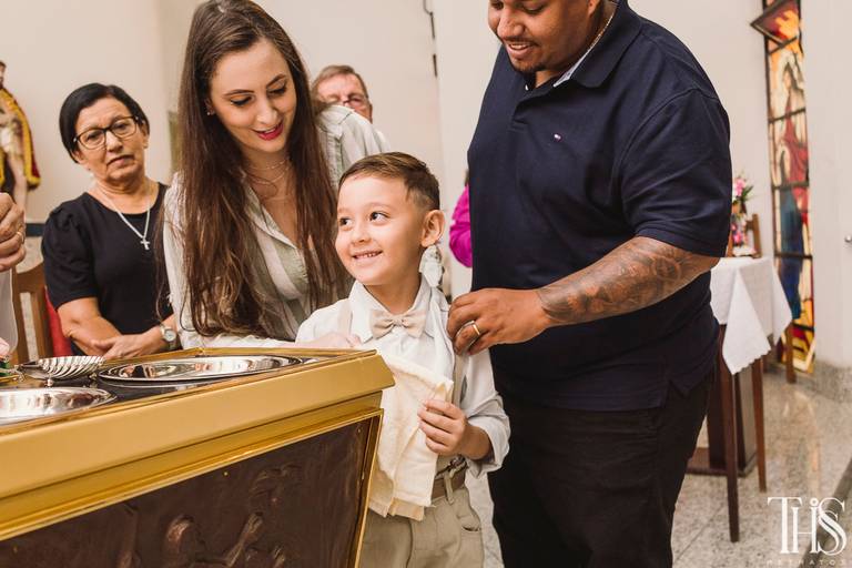 Batizado na Igreja Bom Jesus de Cangaiba - fotografa ths retratos