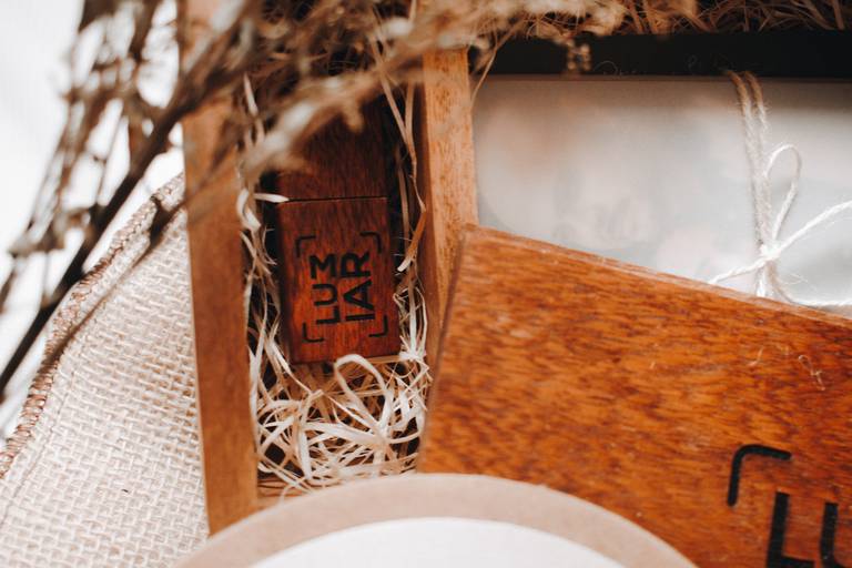 L U M I A R  - D E T A L H E S