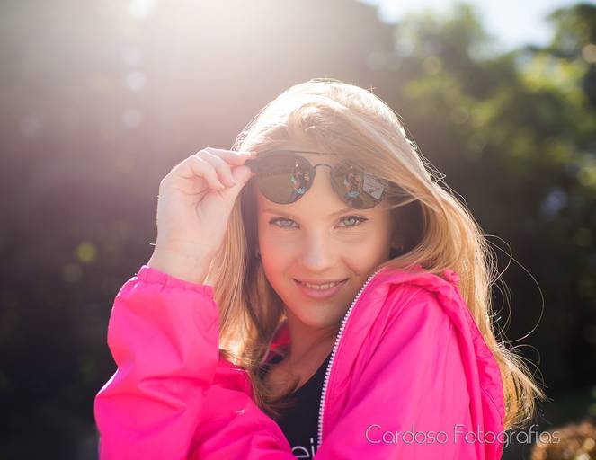 luz de cabelo ensaio feminino