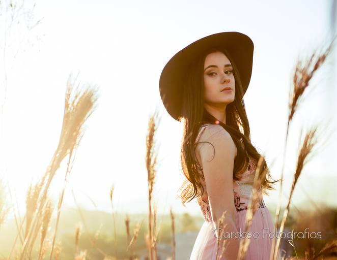 15 anos foto com chapeu