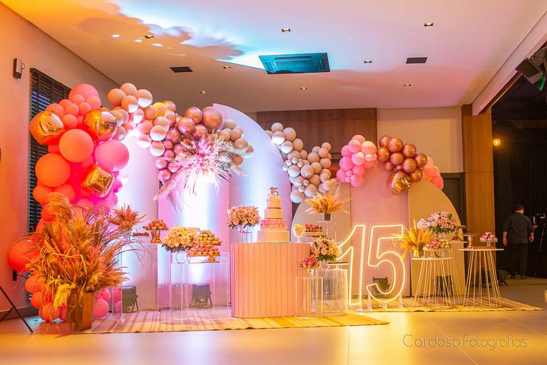 Decoração aniversário 15 anos Blumenau