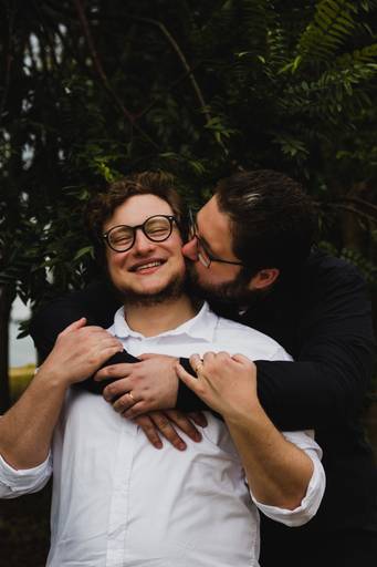 Ensaio Casal romântico, pós-casamento, em São José dos Campos, SP. Wedding pictures.