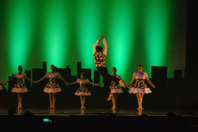 Apresentação final de balé em São José dos Campos, SP, Outubro/2022.