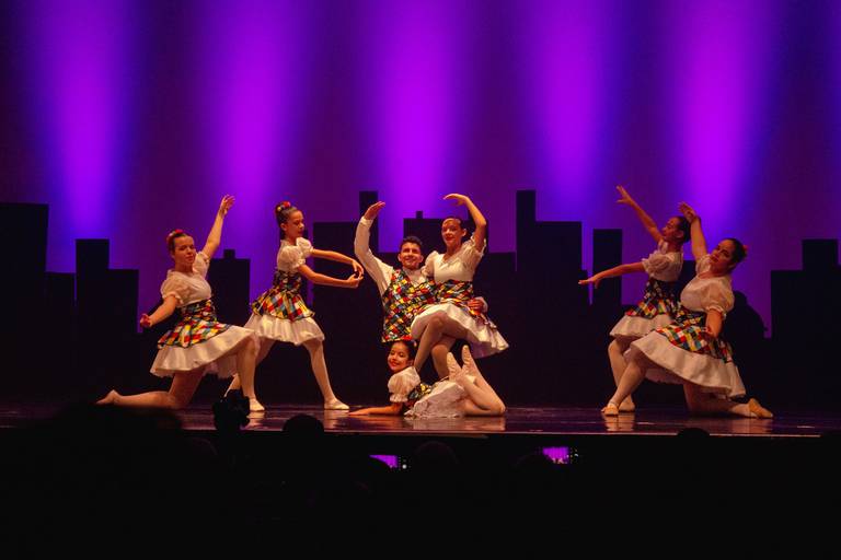 Apresentação final de balé em São José dos Campos, SP, Outubro/2022.