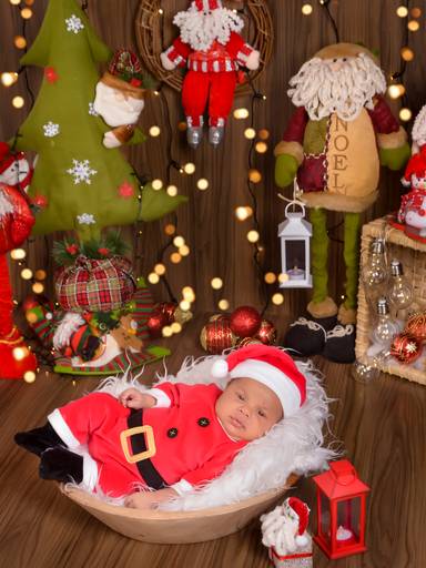 Ensaio de Natal- Presente de Natal- Meu Primeiro Natal-pisca-pisca-Fotografa de família-newborn-sessão de Natal-infantil-acompanhamento-Drica Studio fotografia-fotógrafa em Xinguara-Fotografa de bebês-Pará.
