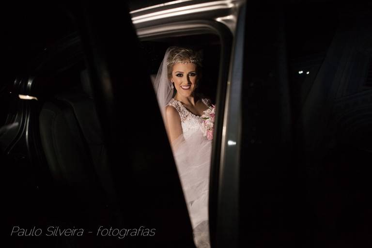 noiva em carro especial