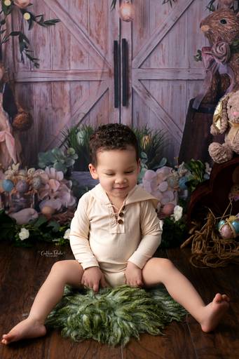 Cinthia Toledo, fotógrafa, mini sessão, pascoa, pascoa 2021, Malden-MA, fotografia infantil, cenário páscoa, ensaio fotográfico infantil, bebê, menino