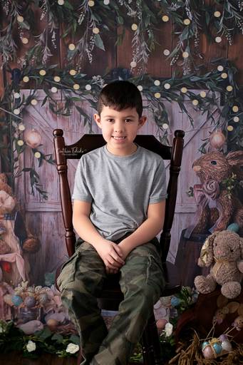Cinthia Toledo, fotógrafa, mini sessão, pascoa, pascoa 2021, Malden-MA, fotografia infantil, cenário páscoa, ensaio fotográfico infantil