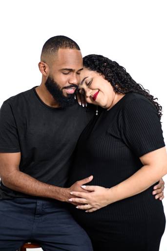 Ensaio de gestante em estúdio 