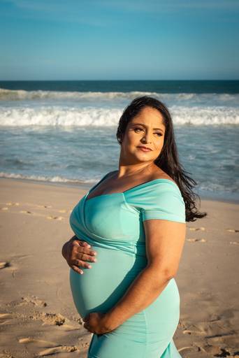 Ensaio de gestante na praia 