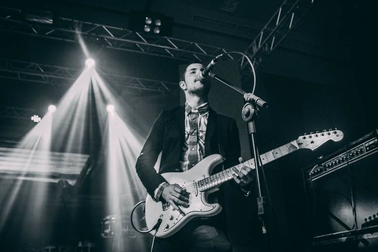 @rodrigogoyata
(Walking Samba)