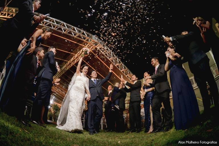 casamento-de-dia-fotógrafo-de-casamento-fotógrafo-em-Marília-Noivo-Noiva-vestido-pré-wedding-fotógrafoemmarília-aliança-casamento-fotos-bolo-zankyu-albumdecasamento-Associação dos Engenheiros-Marília-SP-Sergio Murilo