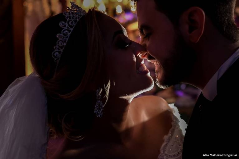 casamento-de-dia-fotógrafo-de-casamento-fotógrafo-em-Marília-Noivo-Noiva-vestido-pré-wedding-fotógrafoemmarília-aliança-casamento-fotos-bolo-zankyu-albumdecasamento-ChacaraKieza-Marília-SP-BuffetMoreira