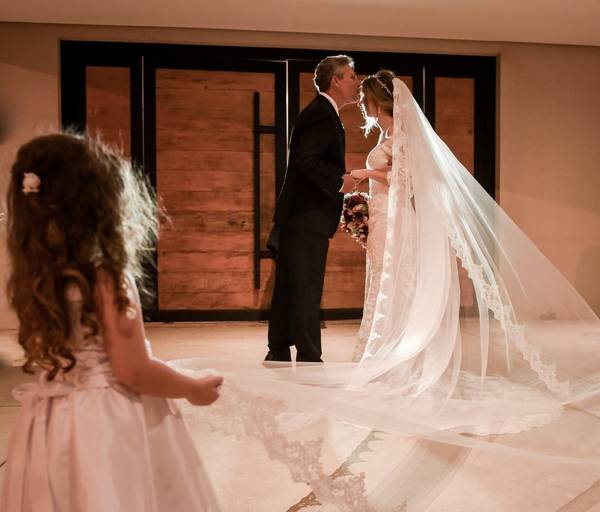 casamento-de-dia-fotógrafo-de-casamento-fotógrafo-em-Marília-Noivo-Noiva-vestido-pré-wedding-fotógrafoemmarília-aliança-casamento-fotos-bolo-zankyu-albumdecasamento-Moinhomatarazzo-Marília-SP