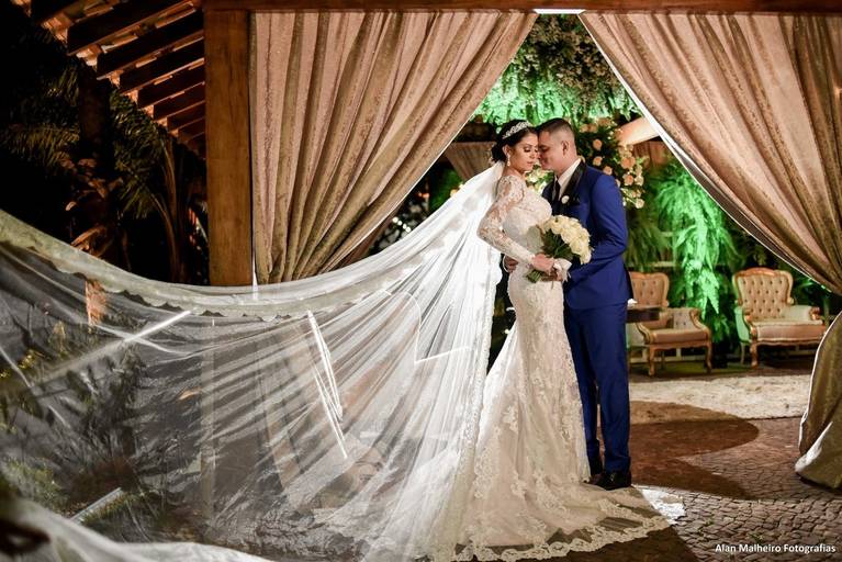 casamento-de-dia-fotógrafo-de-casamento-fotógrafo-em-Marília-Noivo-Noiva-vestido-pré-wedding-fotógrafoemmarília-aliança-casamento-fotos-bolo-zankyu-albumdecasamento-ChosMalal-Marília-SP
