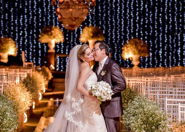 casamento-de-dia-fotógrafo-de-casamento-fotógrafo-em-Marília-Noivo-Noiva-vestido-pré-wedding-fotógrafoemmarília-aliança-casamento-fotos-bolo-zankyu-albumdecasamento-GoldenPalace