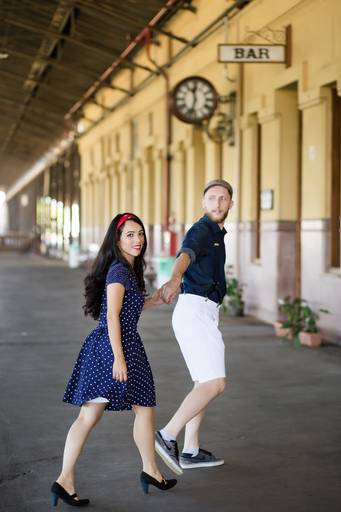 ensaio-pre-wedding-vintage-na-estação-cultura-em-campinas