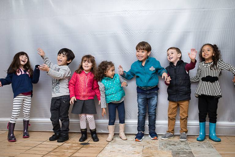 Várias-crianças-felizes-foto-tirada-por-thais-mazzoco