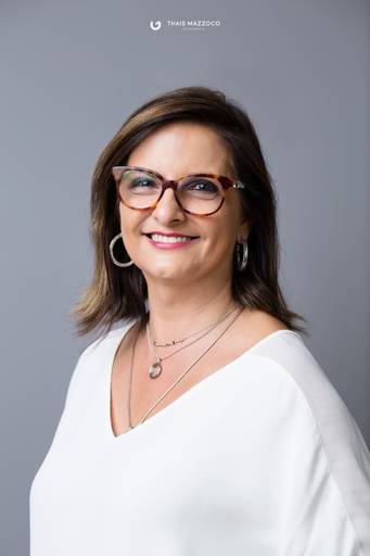 retrato corporativo estudio campinas thais mazzoco fotografia 
 Cristina Fonseca blogueira avo sem nocao avó sem noção
