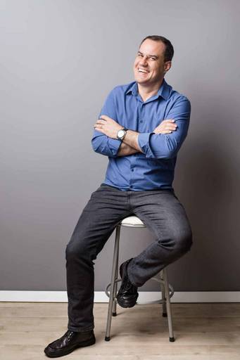 retrato corporativo estudio campinas thais mazzoco fotografia  jonatan gerente graal