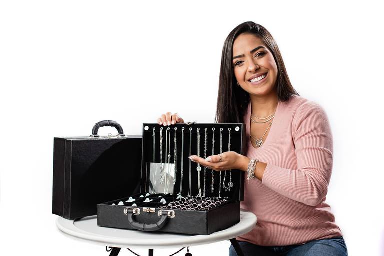 retrato corporativo estudio campinas thais mazzoco fotografia  larissa laa marque semijoias