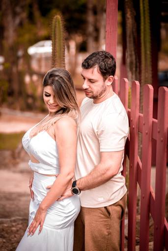 Ensaio de casal pré wedding realizado em Grumari no Rio de Janeiro

Carol e Leandro