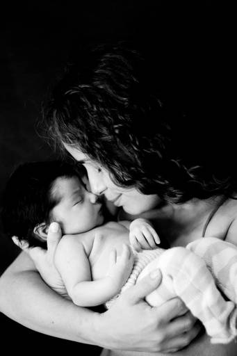 ■ N E W B O R N ■  