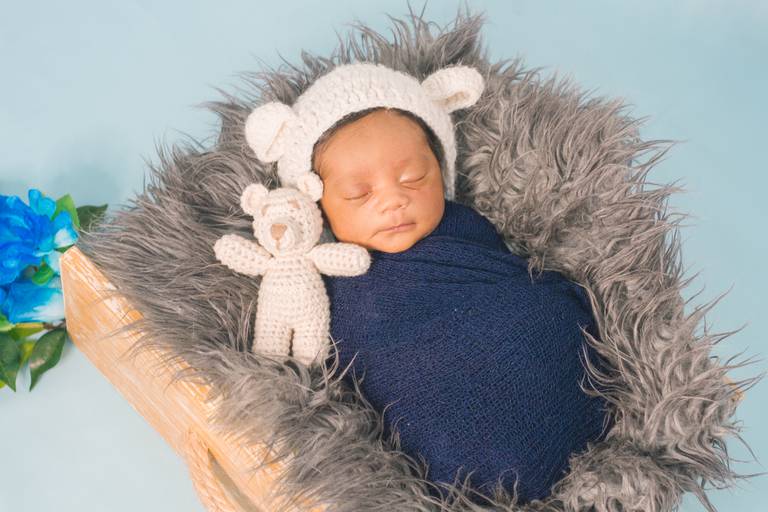 ■ N E W B O R N ■  