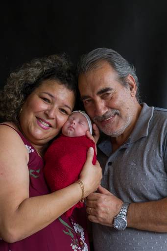 ■ N E W B O R N ■  