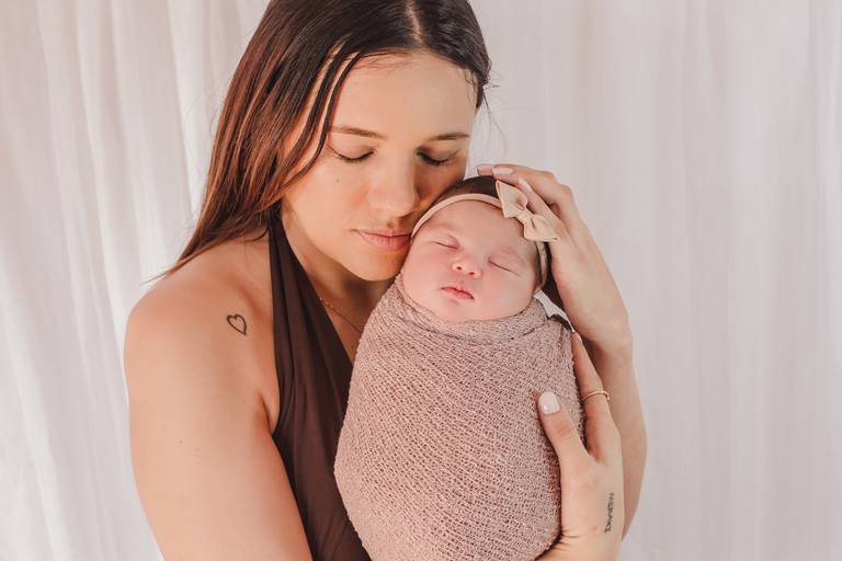 ■ N E W B O R N ■  