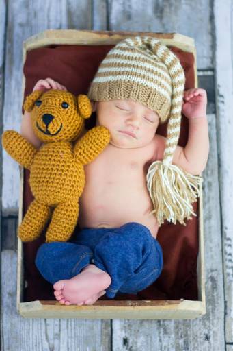 ■ N E W B O R N ■  