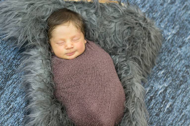 ■ N E W B O R N ■  