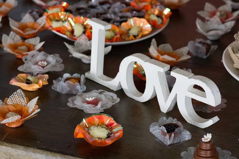 ■ W E D D I N G ■ 