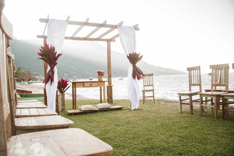 ■ W E D D I N G ■ 